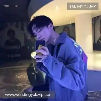 鲍秦心